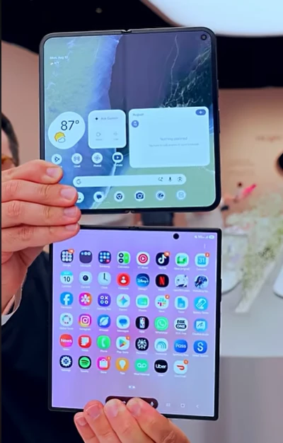 Comparison of Google Pixel 11 Pro Fold and Samsung Galaxy Z Fold 8 Ultra showing their screens.
